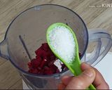 A picture of step 4 of Yummy Carrot Mixed Beetroot & Pomegranate Juice.