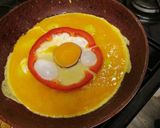 Paprikás 🌶️ hagymás 🧅tojáskarika 🍳 recept fázis 3 fotója