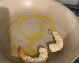 Foto del passaggio 2 della ricetta Gamberoni in crosta di sesamo 🍤♡