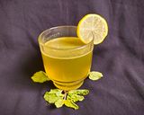 A picture of step 3 of Minty lemon juice.