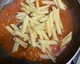 A picture of step 3 of Cocktail Pasta.
