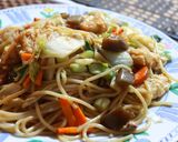 Foto del paso 9 de la receta: Chow mein de pollo empanizado