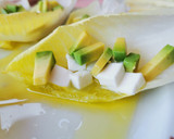 Foto del paso 1 de la receta: Endivias con queso tierno y aguacate!!!