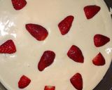 Foto del paso 3 de la receta: Torta de frutillas
