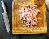 Une image de l'étape 3 de Farfalles bacon champignons sauce camembert.