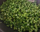 A picture of step 1 of French Beans Peanuts Coconut Nutty & Crunchy Curry.