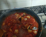 Foto del paso 3 de la receta: Tallarines con marisco. Fácil y rápido