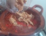 Foto del paso 5 de la receta: Chicharrón con nopales en chile guajillo  !Viva México!
