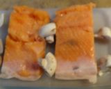 Foto del paso 2 de la receta: Salmón al horno con champiñones