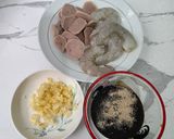 Foto langkah ke 1 dari resep Kwetiau Goreng Udang dan Bakso.