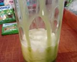 Foto langkah ke 2 dari resep Sparkling Creamy Matcha.