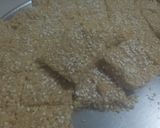 तिळगुळ वडी (Tilgul Vadi Recipe In Marathi) रेसिपी स्टेप 8 फोटो 