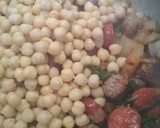 Foto del paso 11 de la receta: Garbanzos guisados con alcaravea