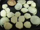 Tostas de verduras asadas con lomo embuchado