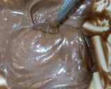 A picture of step 3 of Chocolate sandwich cake.
