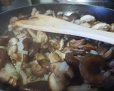 Foto del paso 2 de la receta: Falso risotto con setas shiitake