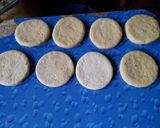 A picture of step 3 of Njugu Maandazi #4wkschallenge#authormarathon#foodfotochallenge#.