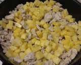 Ananászos-tejszínes csirkemell recept fázis 2 fotója