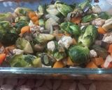 Foto del paso 7 de la receta: Repollito de Bruselas con verduras y pollo dulce