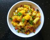 A picture of step 2 of Cauliflower Curry.