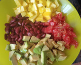 Foto del paso 2 de la receta: Ensalada de alubias rojas y mango