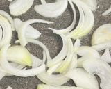 A picture of step 2 of Sukiyaki Udon: Udon Noodles in Sweet & Savory Broth.