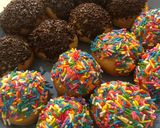 Foto langkah ke 10 dari resep Donat Mini.
