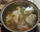 Foto langkah ke 2 dari resep Sup Tulangan Ayam.