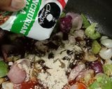 A picture of step 4 of Cabbage Manchurian.