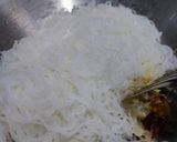 Foto langkah ke 3 dari resep Tumis Bihun Telur.