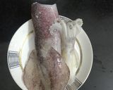 Hình bước làm 1 của món Mực tươi xào dưa leo