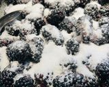 A picture of step 4 of Quick Blackberry Cobbler.