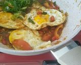 Foto langkah ke 4 dari resep Menu Sarapan Hemat dan Simpel, Telur Kecap.