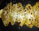 A picture of step 4 of Aloo Paratha with Cheese.