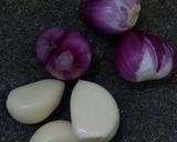 Foto langkah ke 2 dari resep Telor ceplok kecap pedas.