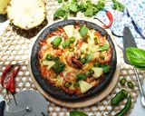 Foto langkah ke 5 dari resep Black PIZZA With Shrimp, Pineapple, and Serrano Peppers.