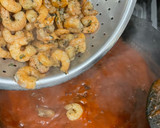 Foto del paso 4 de la receta: Camarones enchilados rápidos