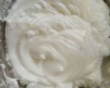 A picture of step 3 of Fig/ Anjeer Sponge Cake.
