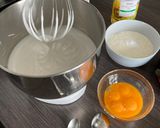 Olajos piskóta recept fázis 1 fotója