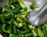 Foto langkah ke 1 dari resep 33. Cumi Sambel Ijo.