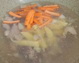 Foto langkah ke 3 dari resep Sop Bening Sayur, Ayam dan Tahu Bakso.