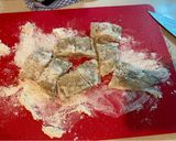 A picture of step 3 of Korean pan fried codfish - Saeng Sun Jun/생선전.
