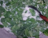 Foto langkah ke 5 dari resep Sayur Bobor Labu Siam dan Daun Katu.