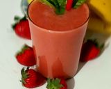 Une image de l'étape 2 de 🍹Smoothie banane, fraises et basilic.