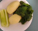 Foto del paso 1 de la receta: Tortilla verde de espinacas y calabacín