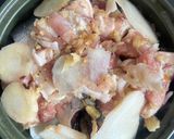 Hình bước làm 4 của món Cá Sòng Kho Thịt Ba Rọi Giềng Ớt
