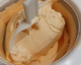Une image de l'étape 12 de Glace au Grand Marnier et écorces d'orange confites.