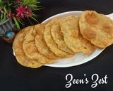 A picture of step 3 of Spring Onion Pooris.