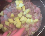 Foto del paso 2 de la receta: Pavo con manzana