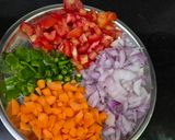 A picture of step 2 of Protein-Packed Veggie Paneer Roll.